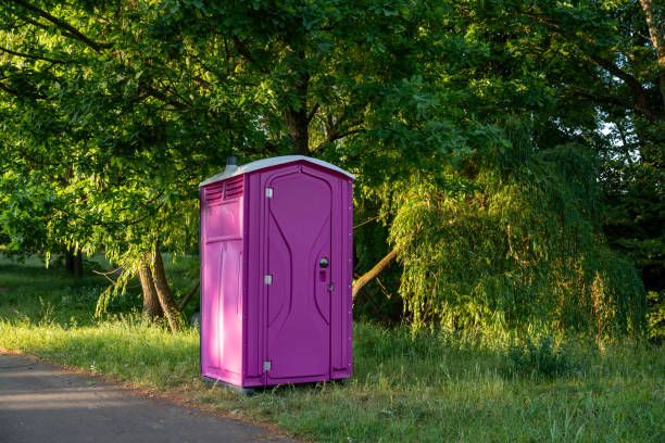 Best Portable toilet rental cost  in Mayfair, CA